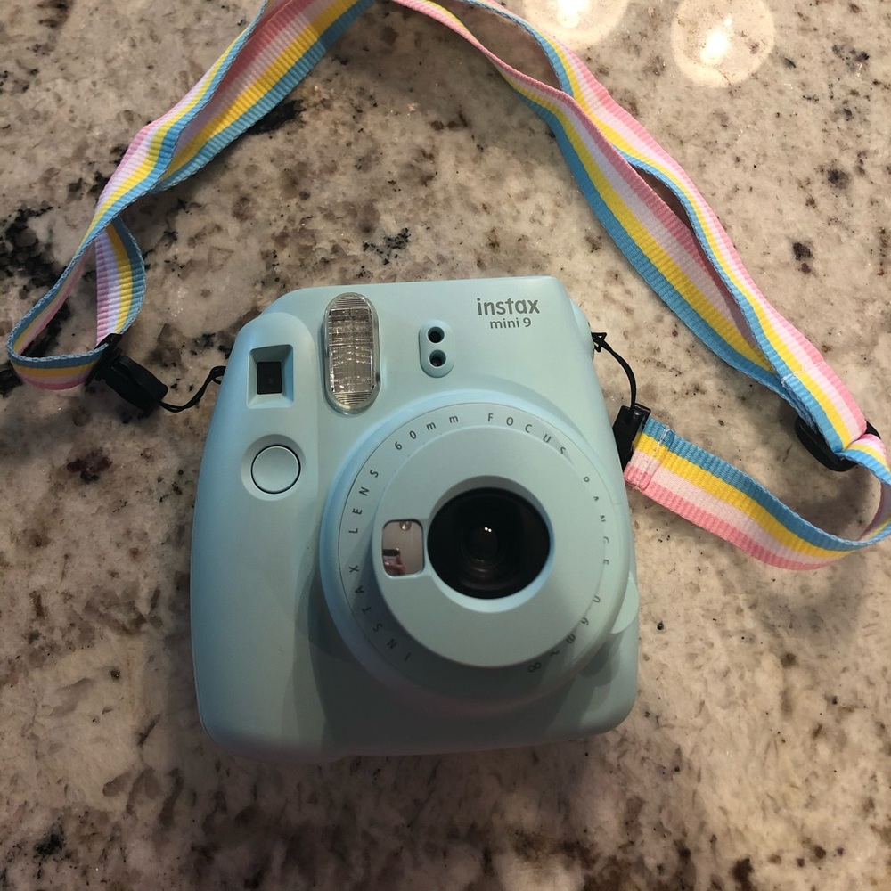 Instamax Camera with strap
